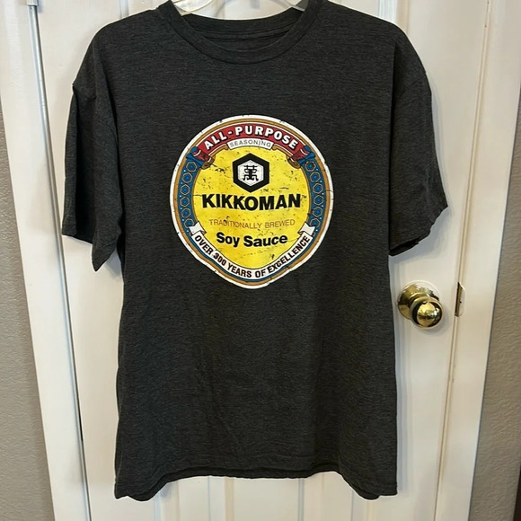 Kikkoman Soy Sauce Men’s or Unisex (L) Dark Gray Short Sleeve Cotton Blend Tee - Picture 1 of 4